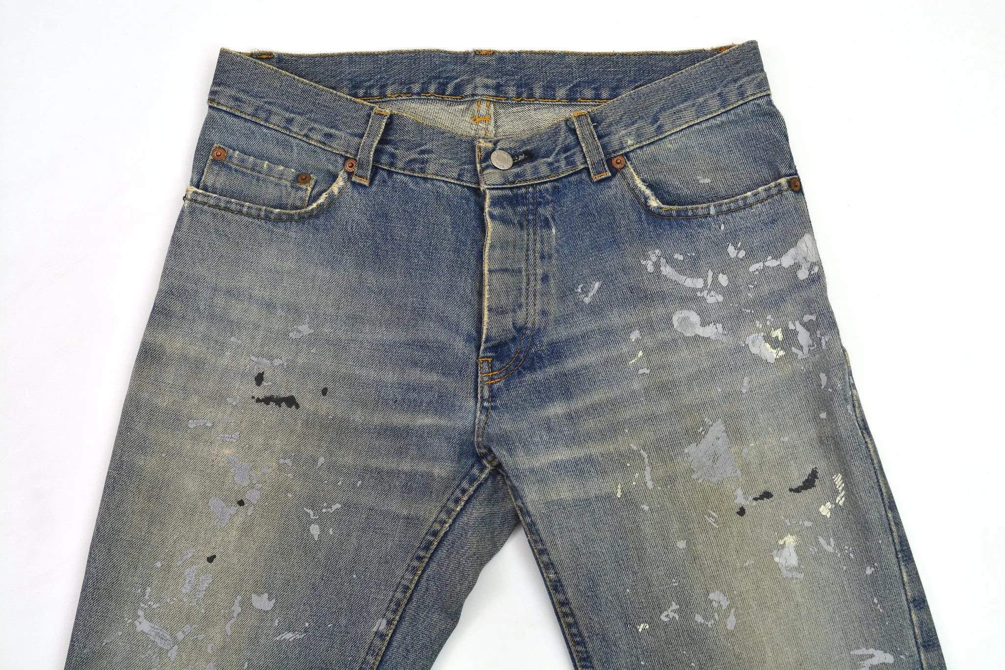 1998 Vintage Sanded Broken Denim Painter Jeans (Medium/Light Wash)