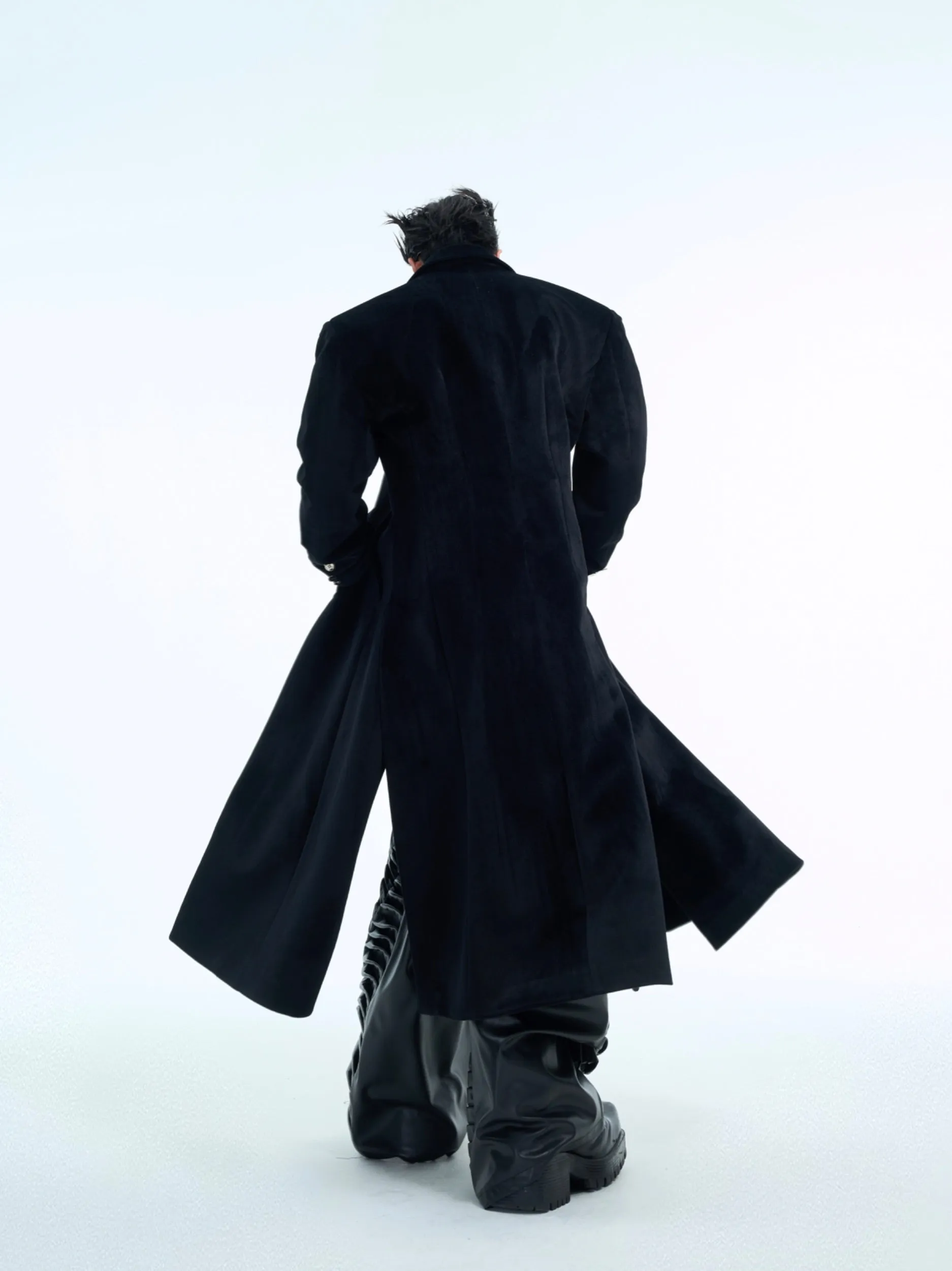 【24s Nov】Heavy Double-breasted Three-dimensional Silhouette Woolen Coat