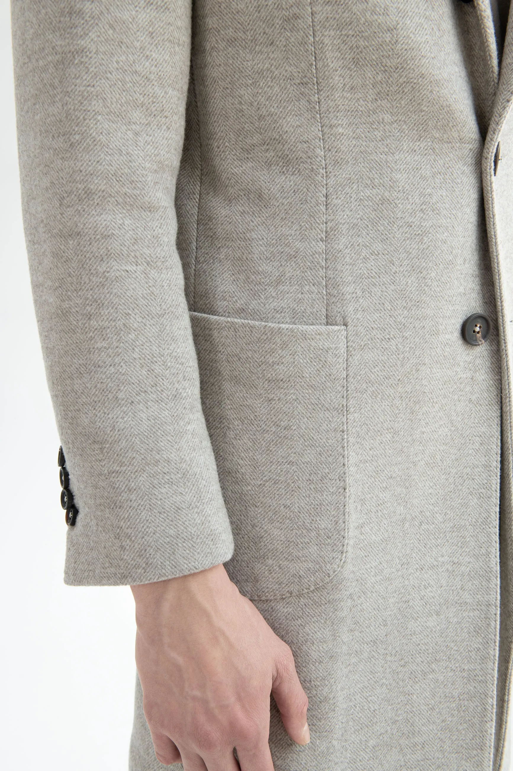 Beige herringbone peak lapel coat – Made in Italy