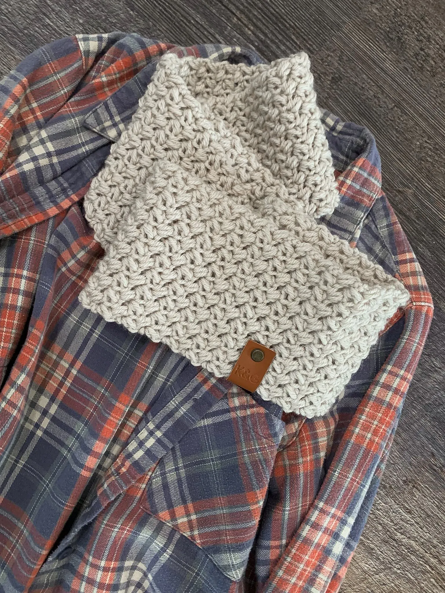 Dream Weaver Infinity Cowl - Linen