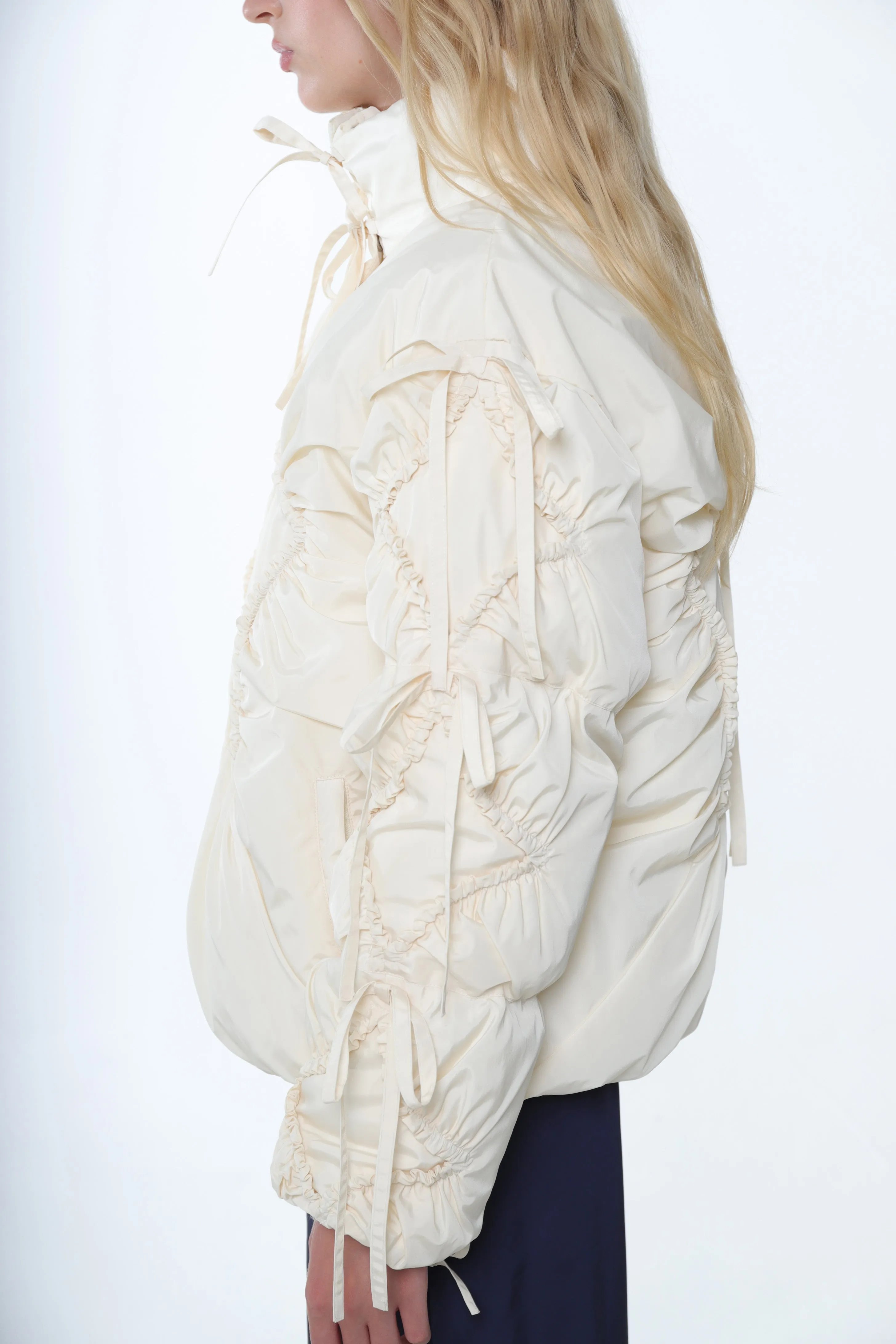 ETOILE PUFFER IN IVORY