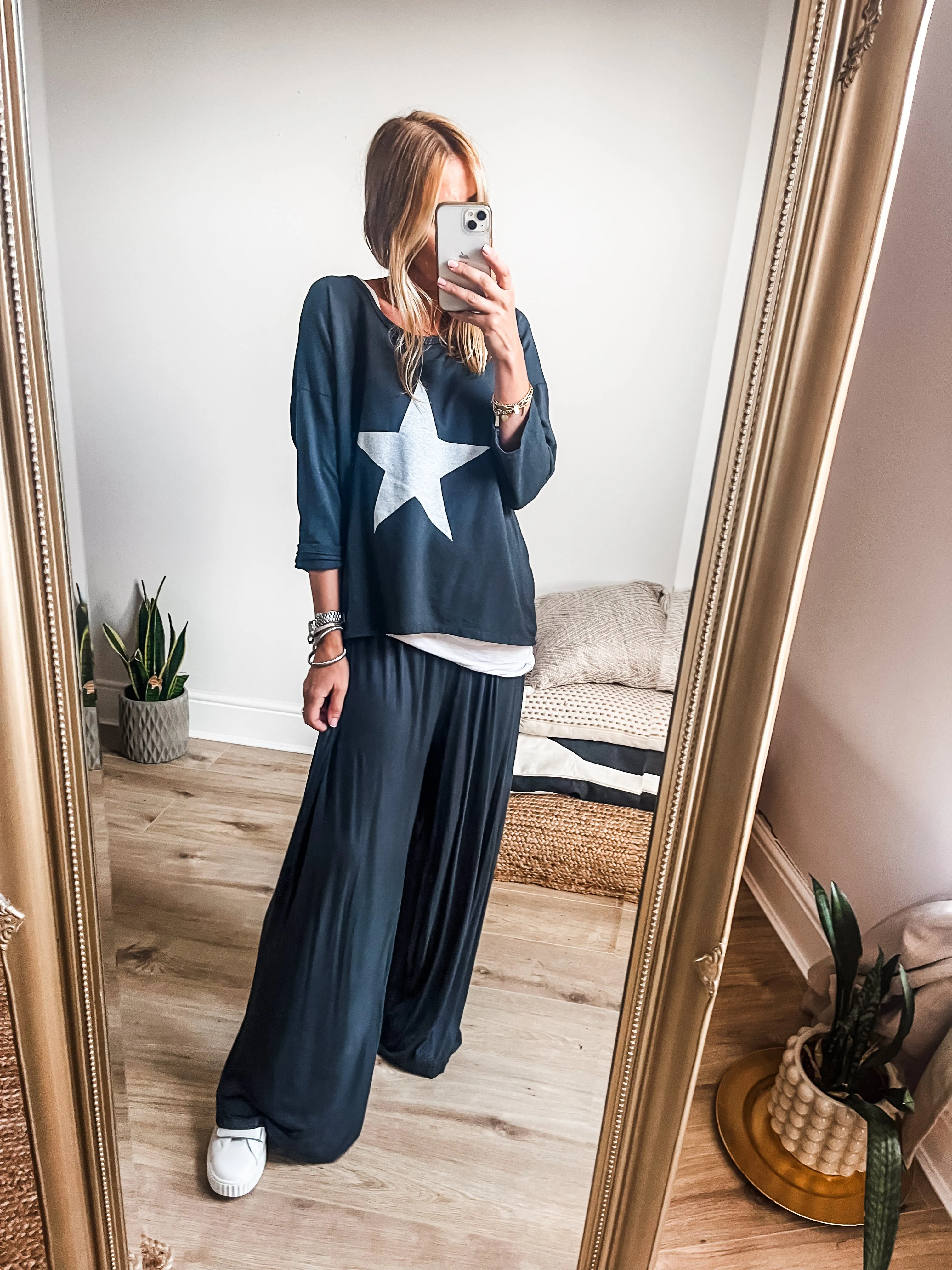 Everyday Star Sweat Top