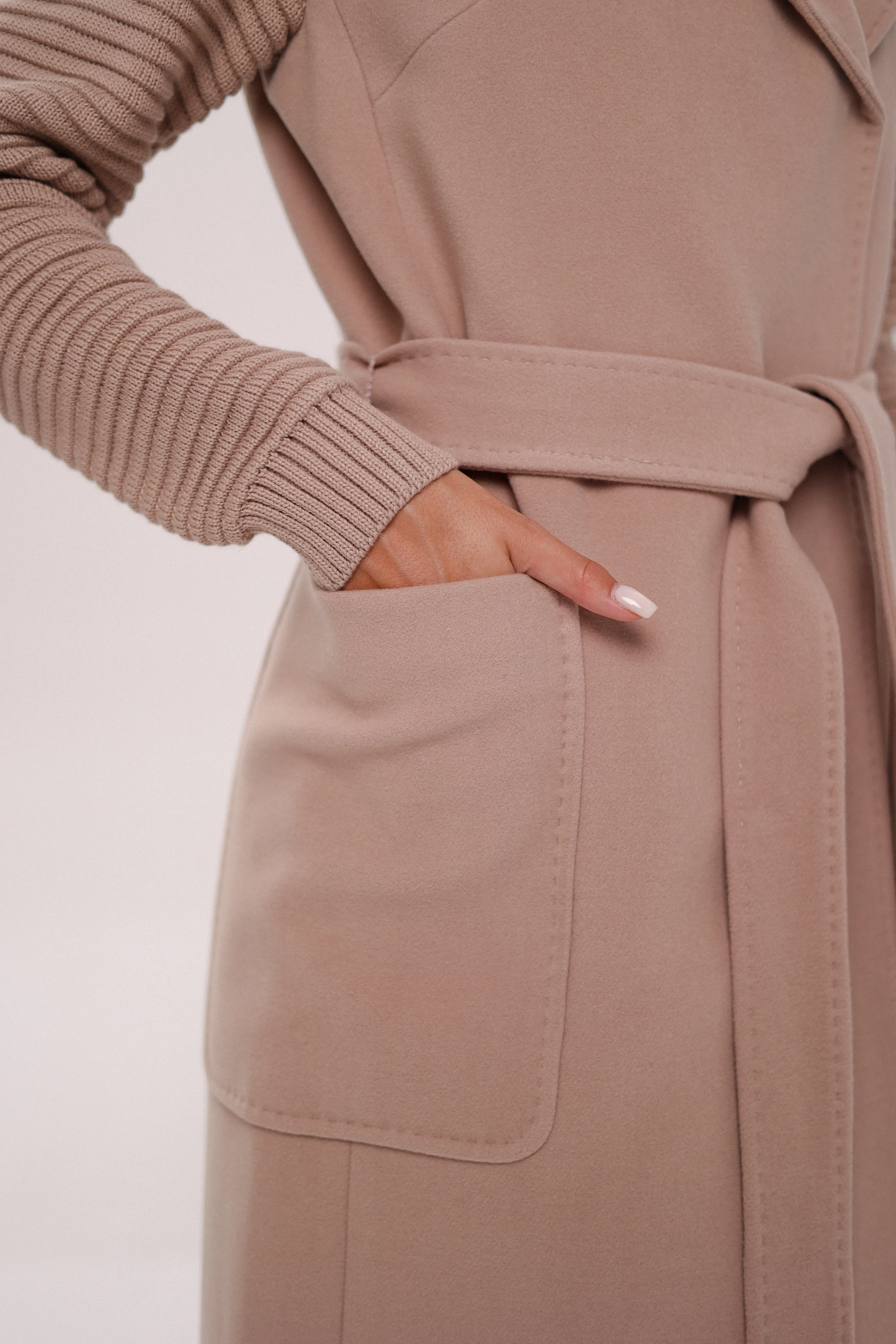 Hooded Knit Sleeves Cashmere Wool Coat in Blush