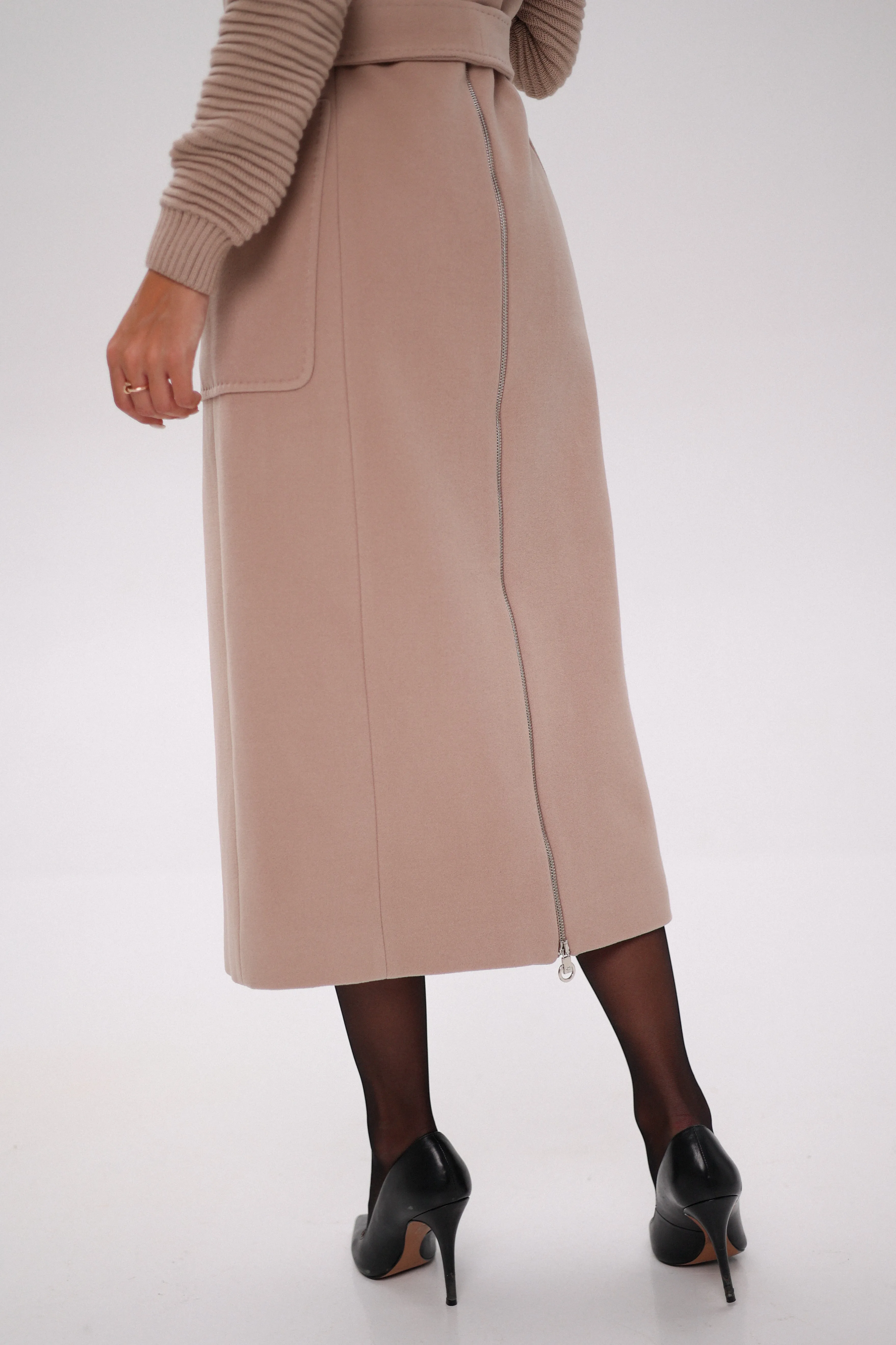 Hooded Knit Sleeves Cashmere Wool Coat in Blush