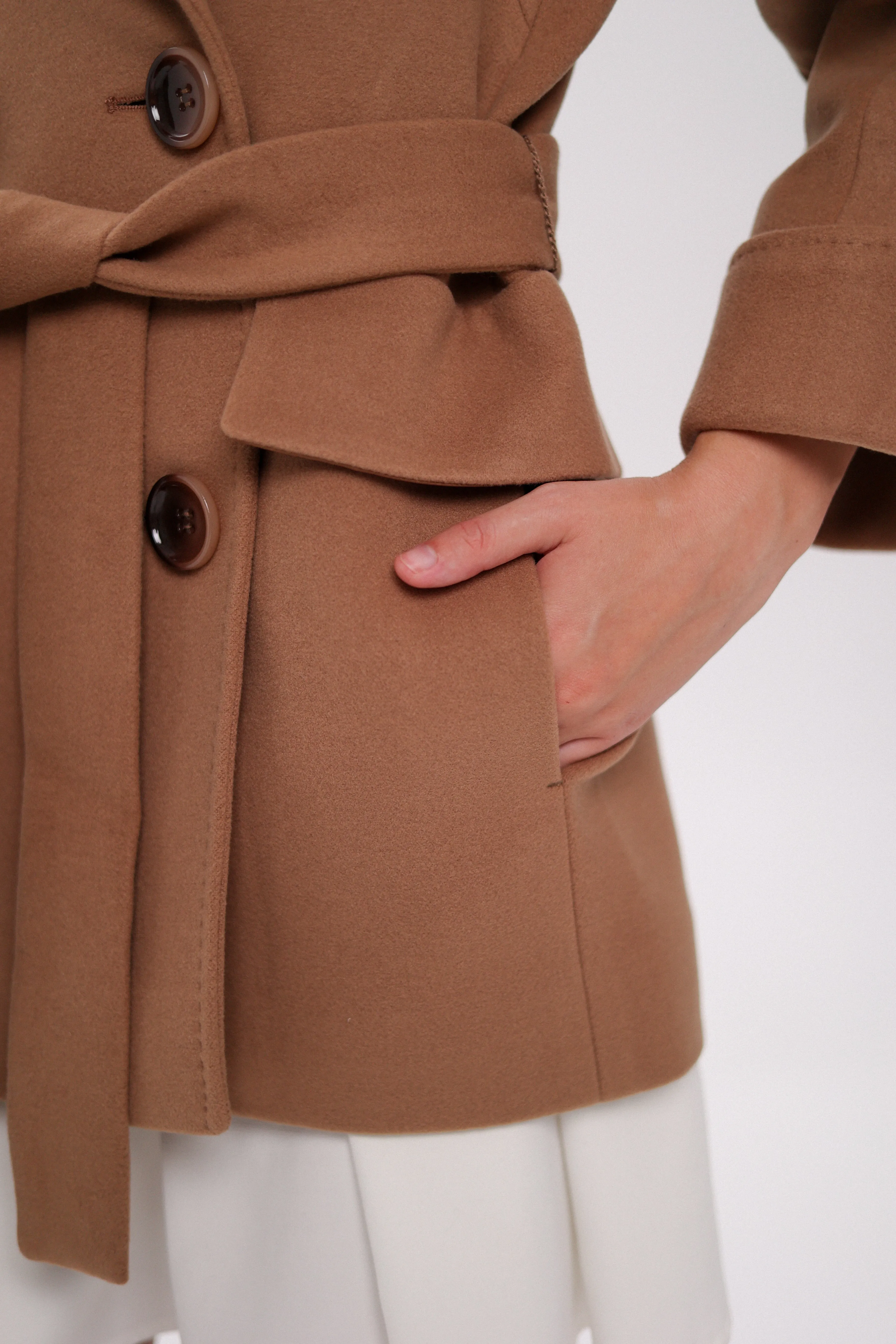 Jackie Tailored Cashmere Wool Coat in Camel