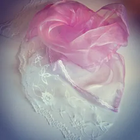 Ladies Pink Organza Scarf With White Lace Trim