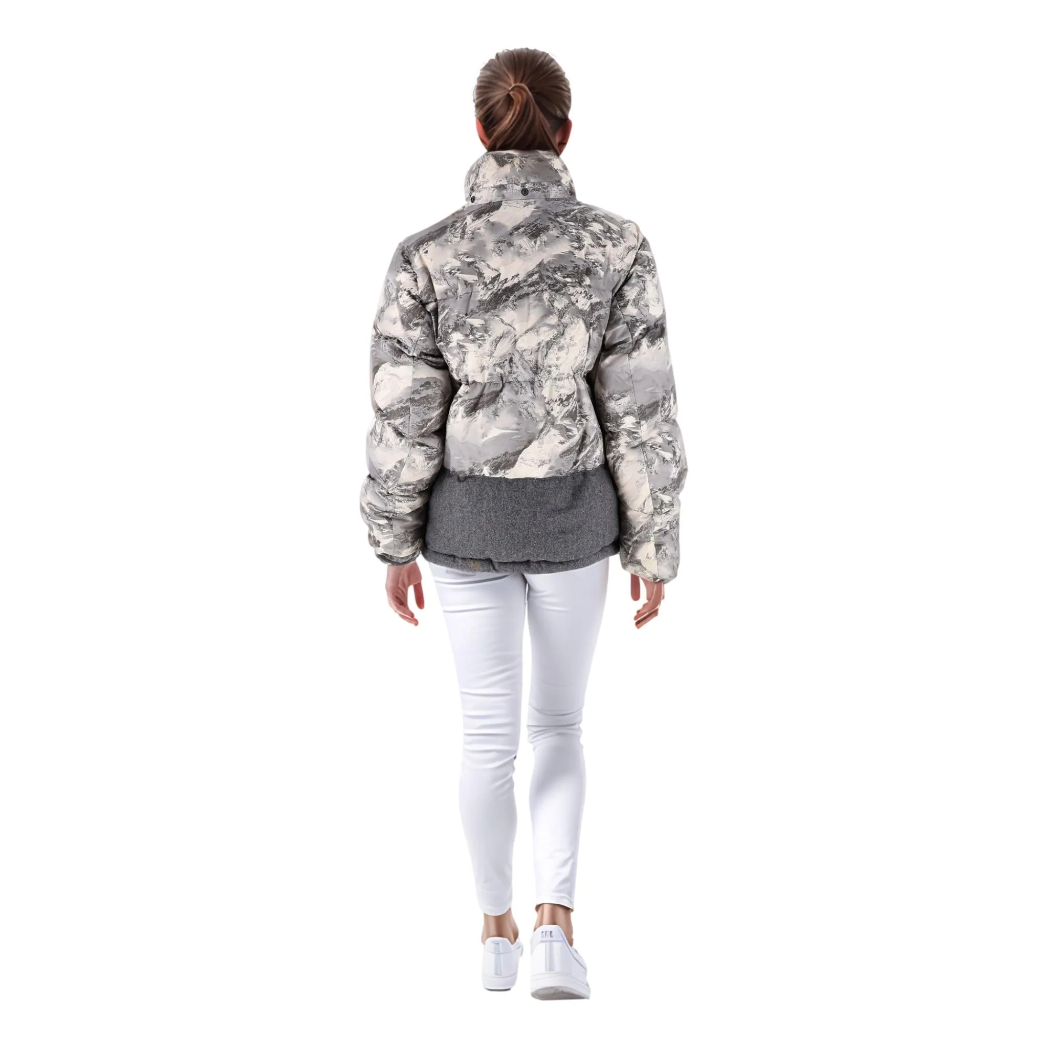 Moncler Evettes Mountain Print Down Puffer Jacket. Size 3