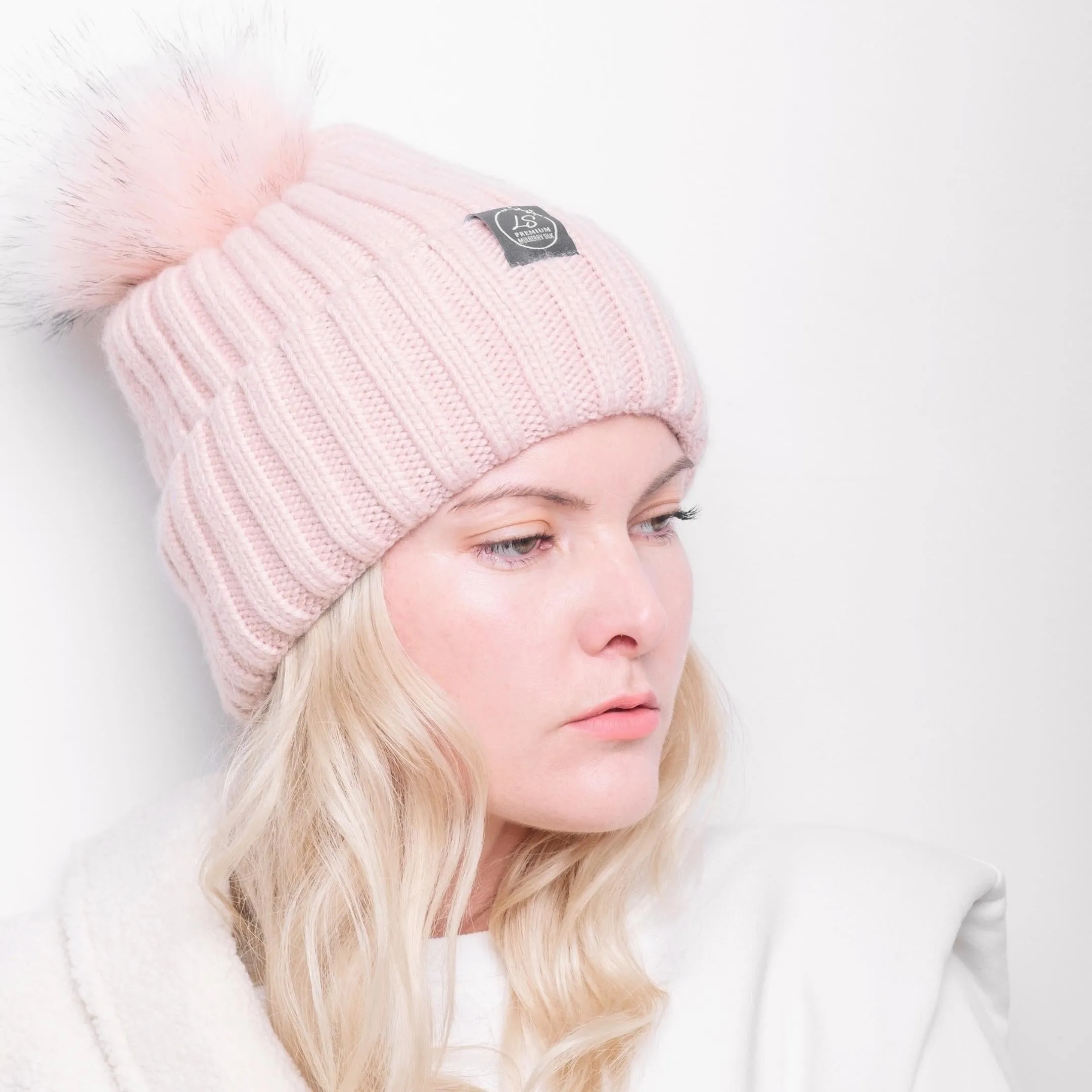 Mulberry Silk-Lined Cashmere Beanie Hat With Removable Pom Pom