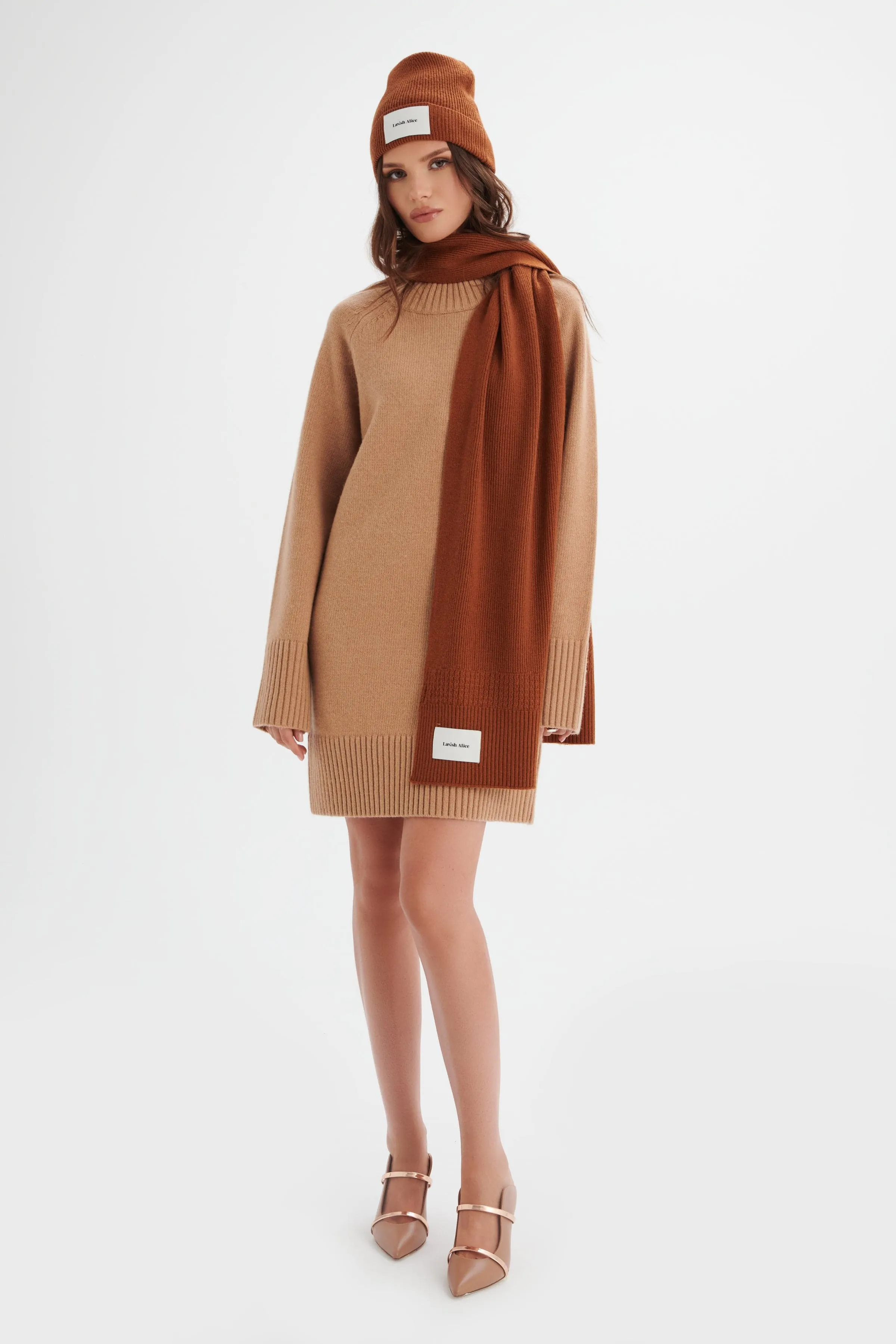 ZOHA Knitted Cashmere Blend Scarf in Camel